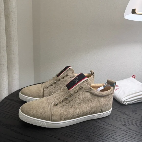 Christian Louboutin F.A.V Fique A Vontade Sneaker Tan 42 - Picture 1 of 10